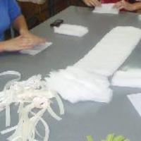 В Днепропетровской области марлевые повязки шили нелегально в подпольном цеху. Видео