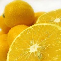 В Днепропетровске упали цены на чеснок и лимоны