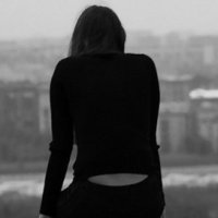 В Днепропетровске спасли девушку-самоубийцу