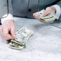 7 банков выплатят компенсации вкладчикам банка «Причерноморье»
