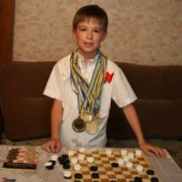 Днепропетровский школьник  завоевал  титул чемпиона Украины по шашкам