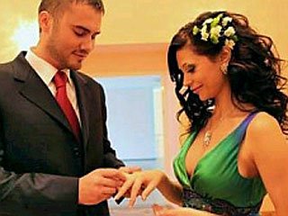 Виктор Янукович-младший нашел невесту в Соледаре