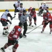 В Днепропетровске проходит городской  Кубок Федерации по хоккею