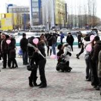 14 февраля в Днепропетровске пройдет акция «Самый массовый поцелуй Днепропетровска»