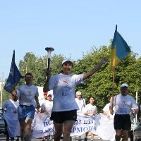 5 июня в Днепропетровске стартует факельная эстафета «Всемирный бег ради гармонии»