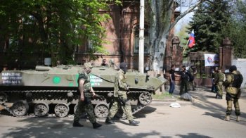 В Донецкой области неизвестные обстреляли ополченцев и скрылись в лесу